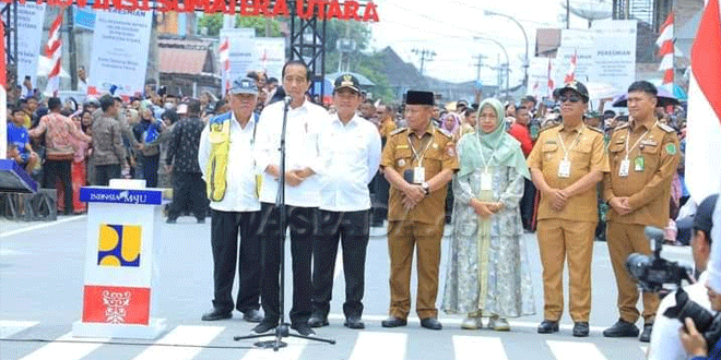 Bupati-Labura-Hendriyanto-Sitorus-menghadiri-kunjungan-Presiden-RI-Jokowi-sekaligus-turut-peresmian-IJD-di-Kota-Tanjungbalai-2
