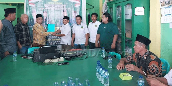 Didampingi-Tokoh-Masyarakat,-Hariro-Harahap-Daftar-ke-PBB-dan-PAN-2