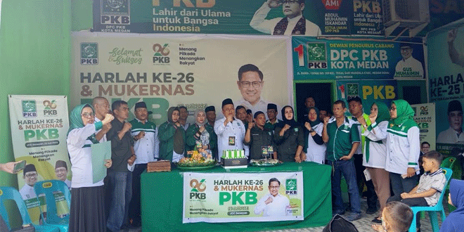 PKB-Kota-Medan-Gandeng-Prof-Ridha-Gelar-Pemeriksaan-Kesehatan-Gratis.gif-2