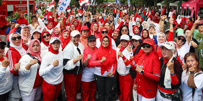 Car-Free-Day-Sambut-Hari-Kemerdekaan-RI-ke-79-di-Siantar-Meriah,-Ribuan-Warga-Penuhi-Lapangan-Adam-Malik.gif-2