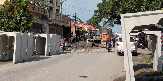 Suasana-proyek-drainase-di-Jalan-Pelajar-Medan.gif-2