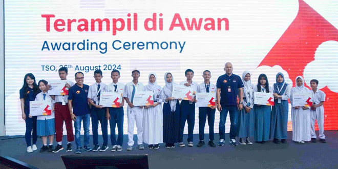 Telkomsel-Rampungkan-Program-Inklusi-Digital-'Terampil-di-Awan'-Bersama-AWS.gif-2