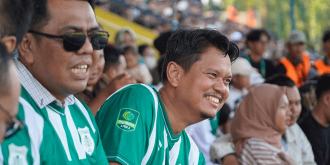 Kompak-Nobar-Kontra-FC-Bekasi-City,-Prof-Ridha---Rani-Rindukan-PSMS-Main-di-Rumah-Sendiri.gif-2