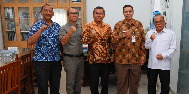 Kunjungi-Kantor-Pusat-GKPI,-Ini-yang-Disampaikan-Pjs-Wali-Kota-Siantar.gif-2