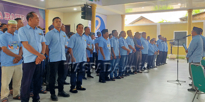 Paslon-Bupati---Wakil-Bupati-Labura-'Hebat'-Jilid-2-foto-bersama-tim-koalisi-partai-di-4-kecamatan-2