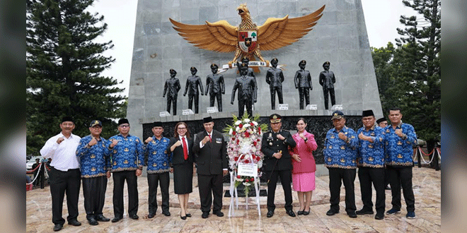 Upacara-Hari-Kesaktian-Pancasila-2024-dan-Sejarah-Singkat-Tragedi-Gugurnya-Letda-Sujono-di-Bandar-Betsy.gif-2