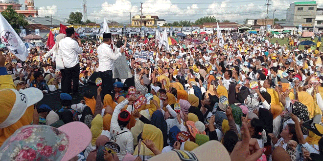 Ribuan-Masyarakat-Simalungun-Hadiri-Kampanye-Akbar,-Satu-Tujuan-Menangkan-RHS-AZI--2