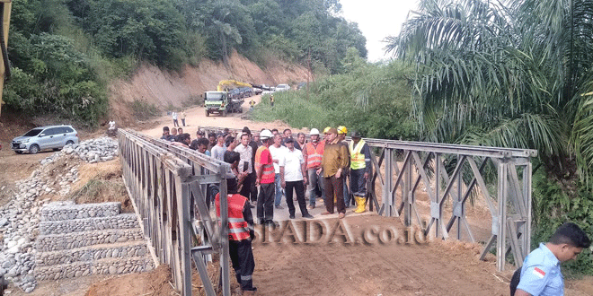 Peninjauan-Proyek-Jembatan-di-Kecamatan-Leuser,-Aceh-Tenggara-2